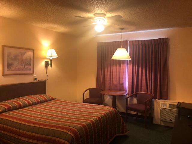 Luxury Inn Cheyenne Esterno foto
